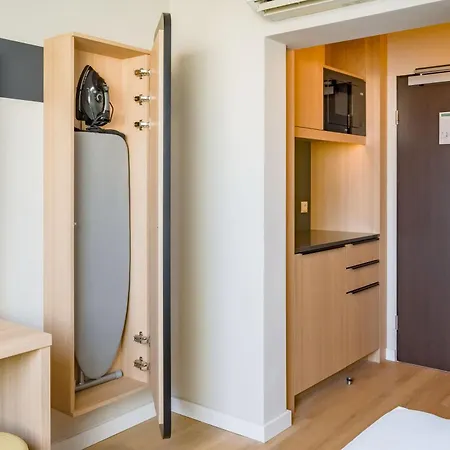 Hotel Spark By Hilton Stuttgart