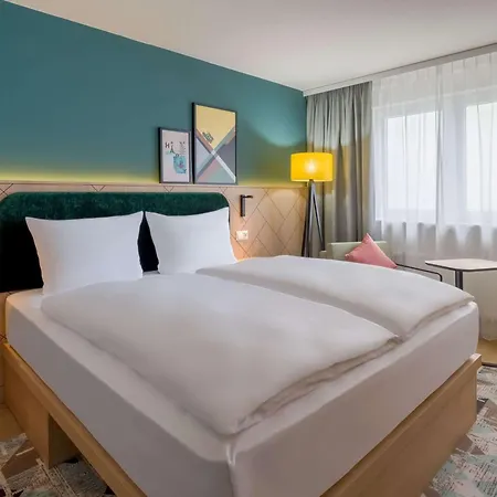 Spark By Hilton Stuttgart 4*