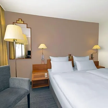 Spark By Hilton Stuttgart Szálloda Sindelfingen