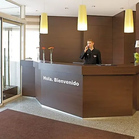Szálloda Spark By Hilton Stuttgart 4*