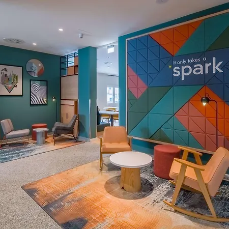 Spark By Hilton Stuttgart מלון 4*