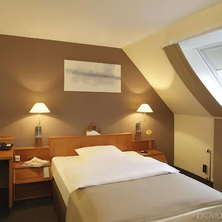 Spark By Hilton Stuttgart 4*