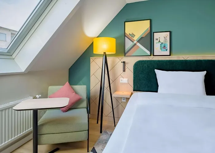 Spark By Hilton Stuttgart Hotel 4*