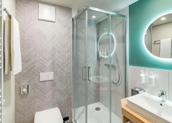 Hotel Spark By Hilton Stuttgart 4*