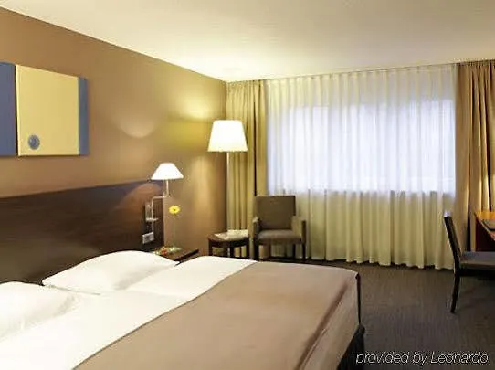 Spark By Hilton Stuttgart 4*