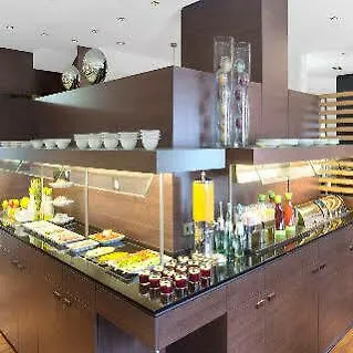 Spark By Hilton Stuttgart Hotel