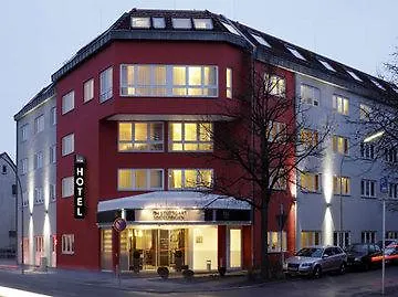 Отель Spark By Hilton Stuttgart Зиндельфинген